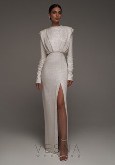 Свадебное платье Джина серебро-V69811. С прямой юбкой, длинное без шлейфа.