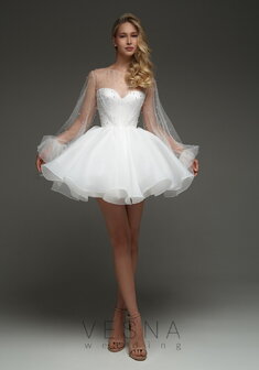 Свадебное платье Принцесс Перл-V69833. С пышной юбкой, короткое без шлейфа.