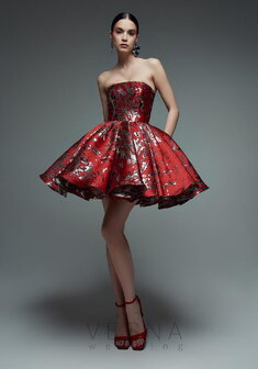 Свадебный салон Vesna (Москва) Ника Шанхай Рэд-V70715. С пышной юбкой, короткое без шлейфа.