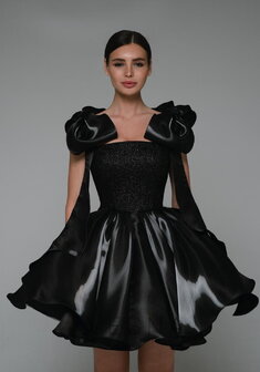 Вечернее платье Ника Нуар-V70867. С пышной юбкой, короткое без шлейфа.